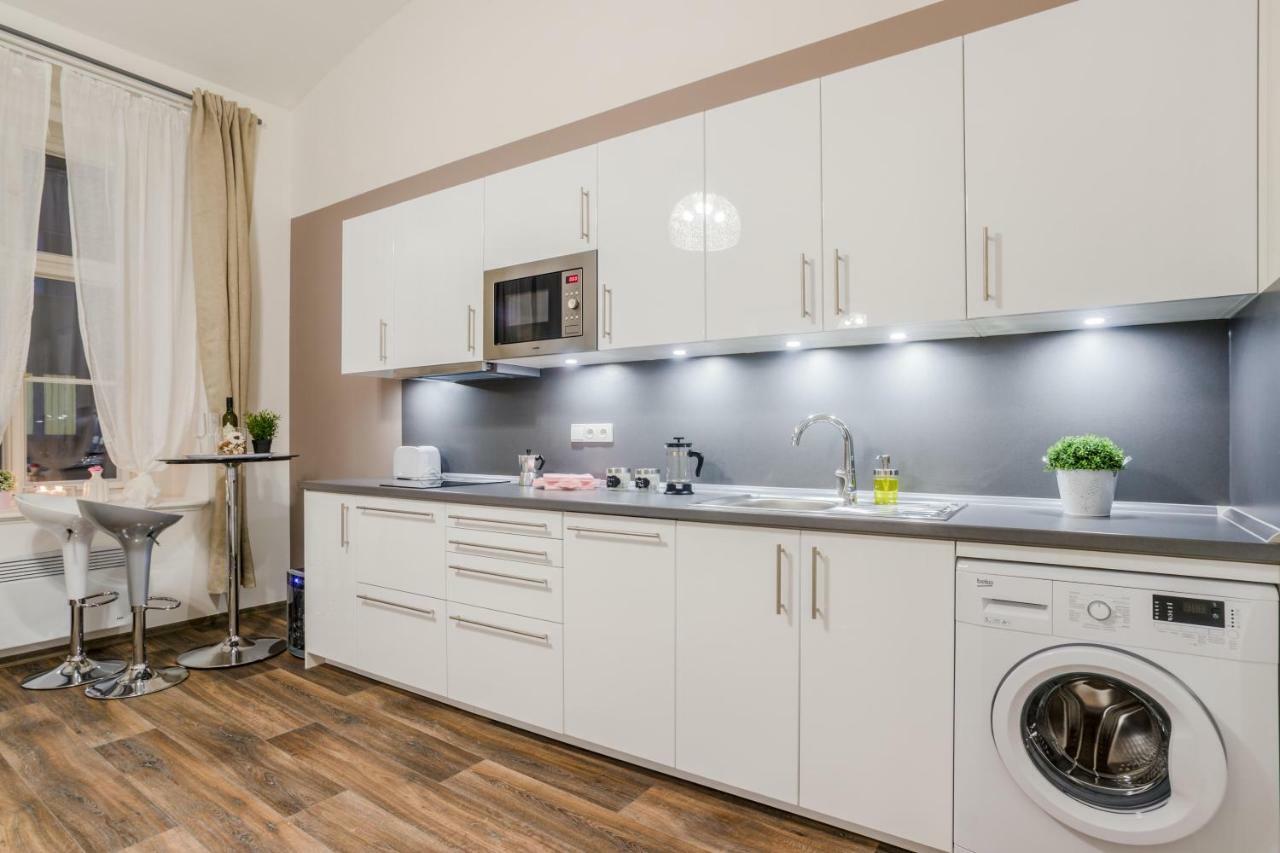Prague Apt Near Charles Bridge By Michal&Friends Esterno foto