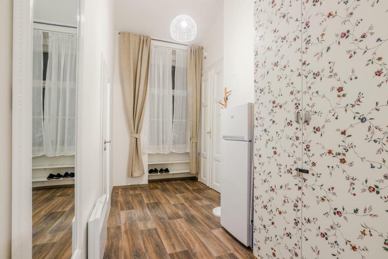 Prague Apt Near Charles Bridge By Michal&Friends Esterno foto